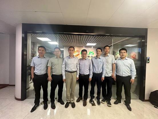 说明: J:\5.必赢bwin3003(2022年11月始)\照片\2023.03访企拓岗走访企业\必赢bwin3003领导班子一行调研海南创讯技术有限公司合影.jpg